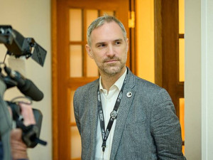 KOMENTÁŘ: Jak Piráti opouštějí loď. Hřib musí najít novou identitu strany